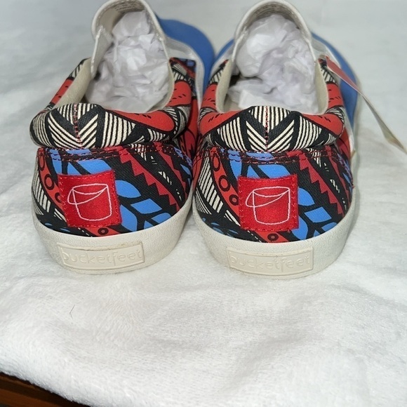 Men’s bucketfeet gym shoes/sneakers. Size 11. NWT. - Picture 4 of 6